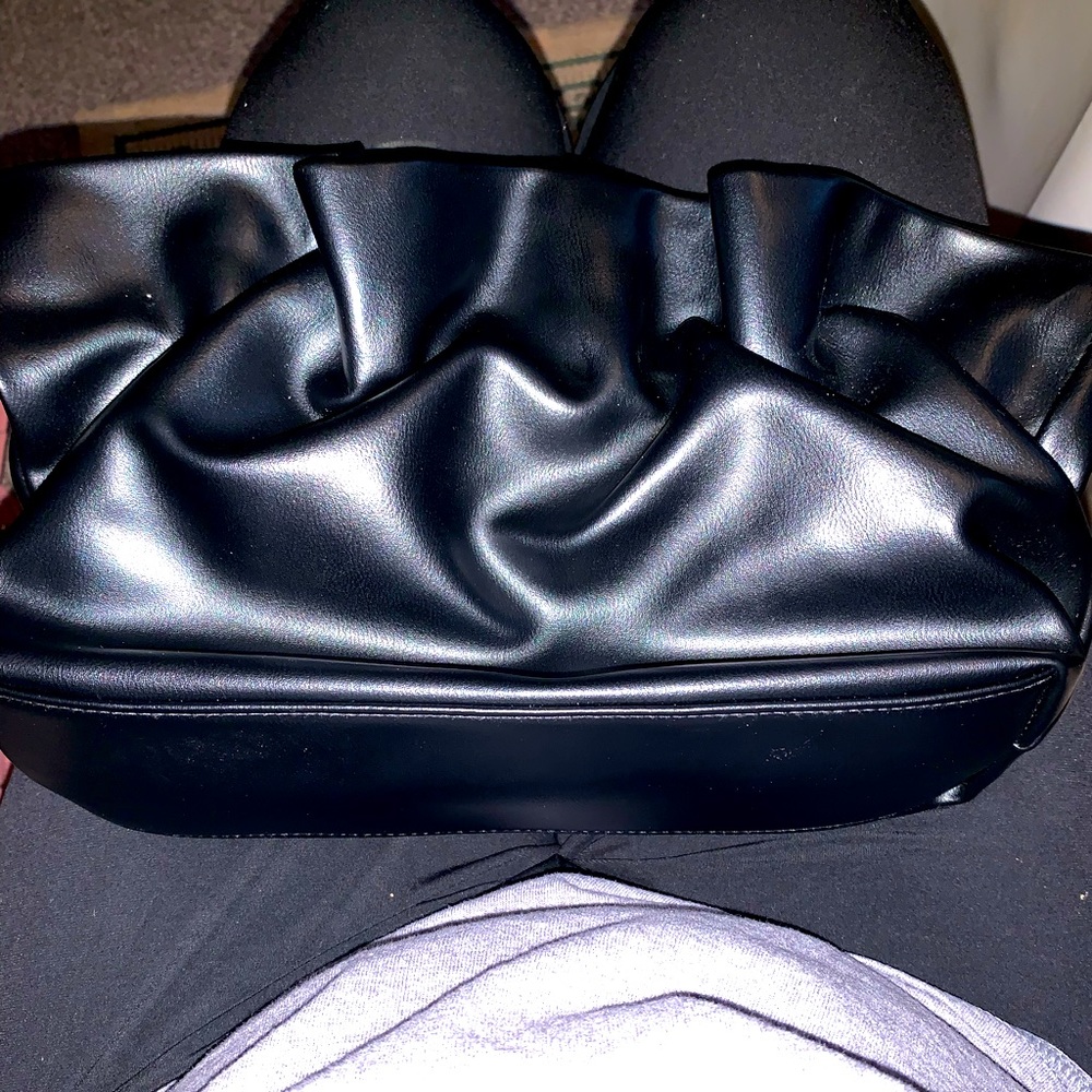 Black Clutch